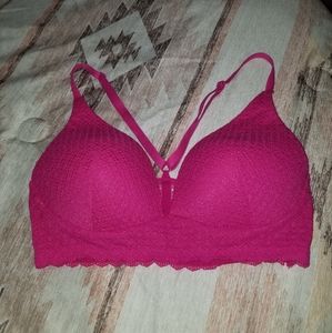 VS Wireless Plunge Bra